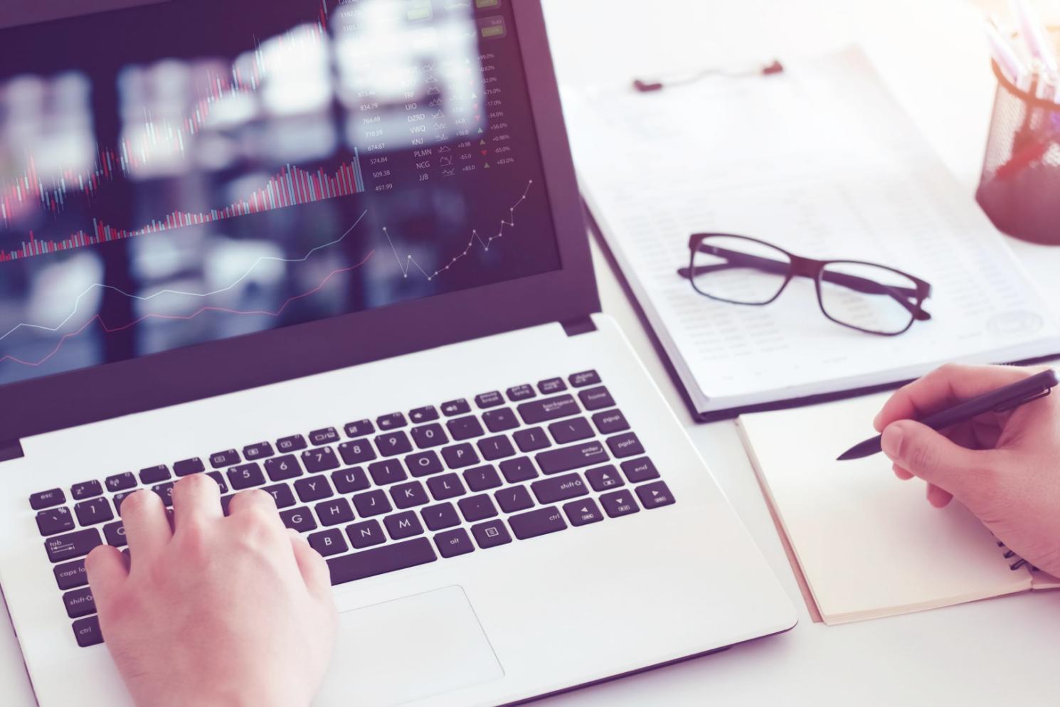 Material de trabajo sobre análisis de casos SEO locales