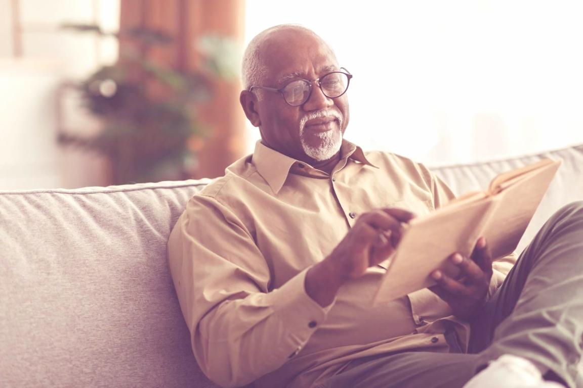 Revisión colaborativa de estrategias de palabras clave locales